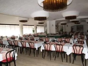 Kastel 3*