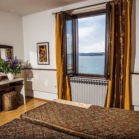 Kastel Hotel