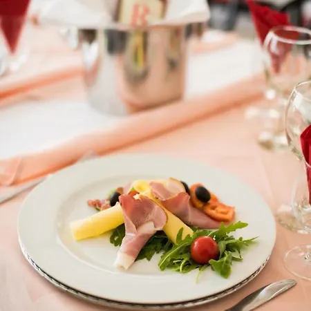 מלון Kastel קריקווניצה